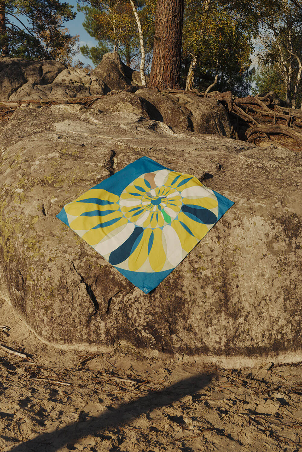 Photo du carré Jeu de l'oie par © Motoki Nakatani, Ministère des petites choses — © Alice Cadillon & Noémie Lacroix